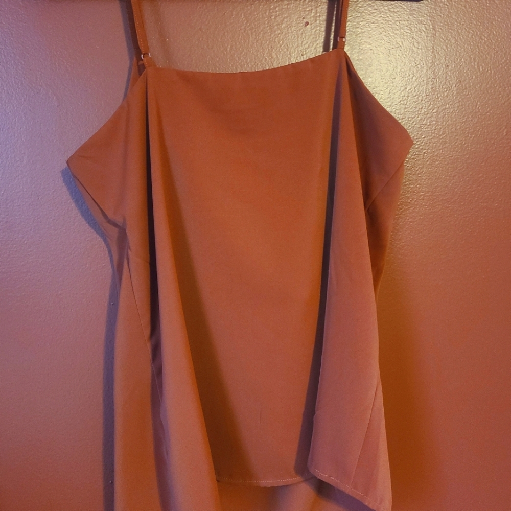 Chic Tank Top - Picture 5 of 5